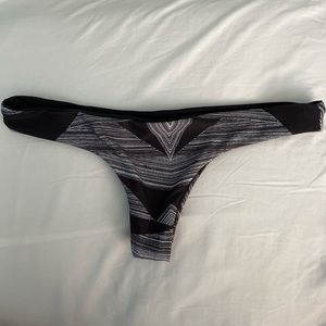 ISSA DE MAR black reversible bottoms